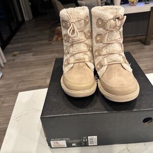 Sorel cream womens Boots